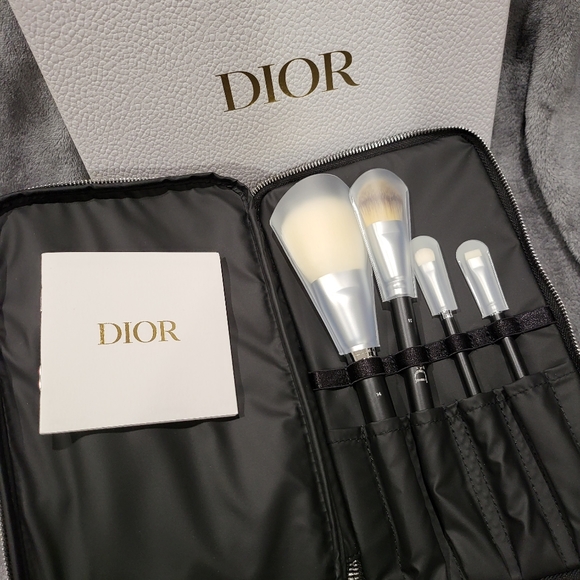 Christian dior limited edition makeup set with brushes - Picture 11 of 14